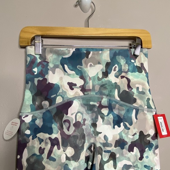 SPANX‎ Booty Boost Active Painted Camo Pink Multi Active Printed 7/8 Leggings XL - Picture 5 of 16